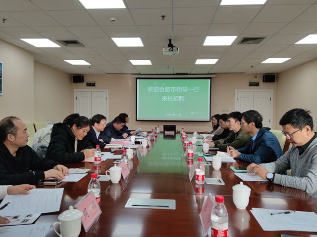 座谈_副本.jpg